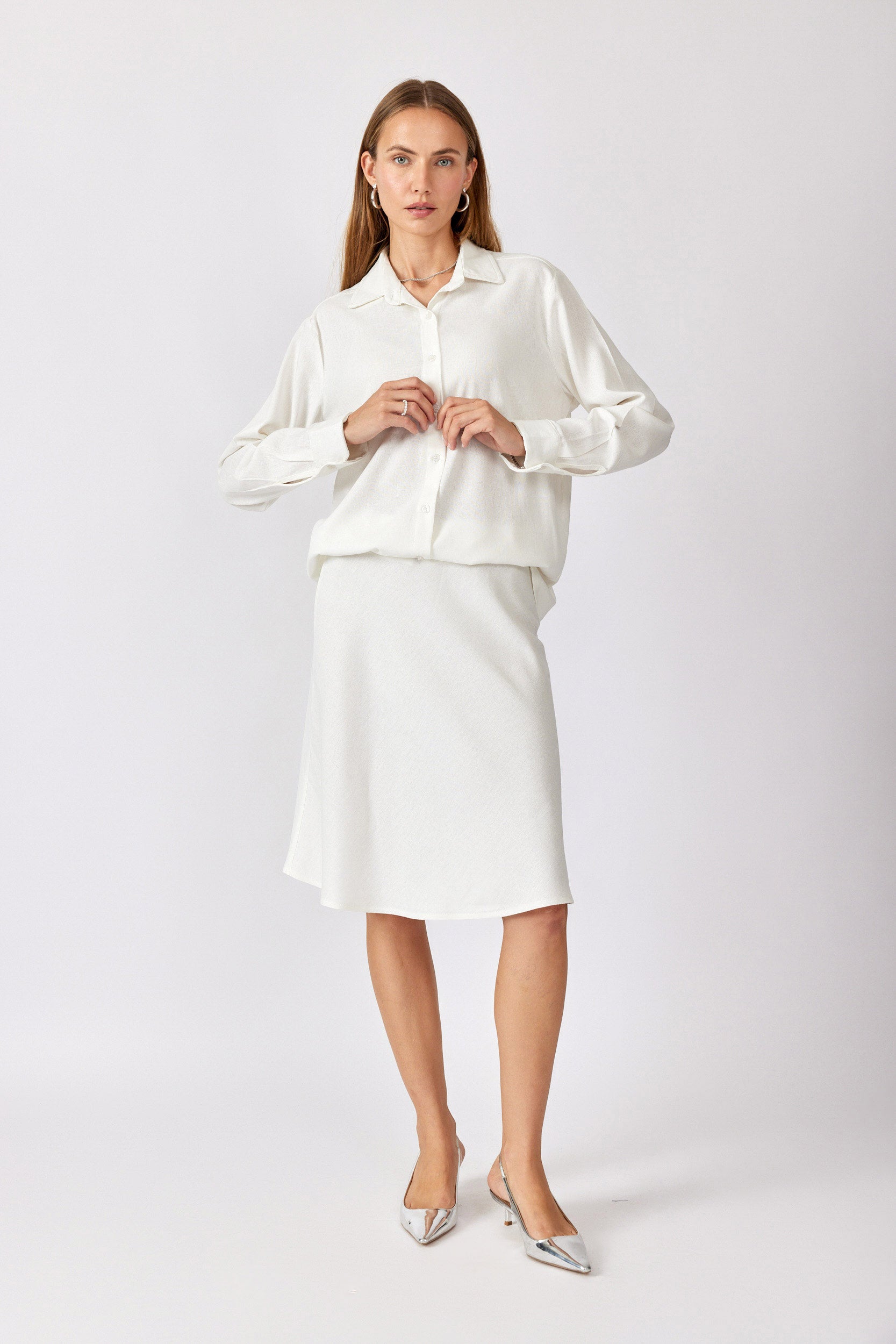 חולצת פשתן כפתורים