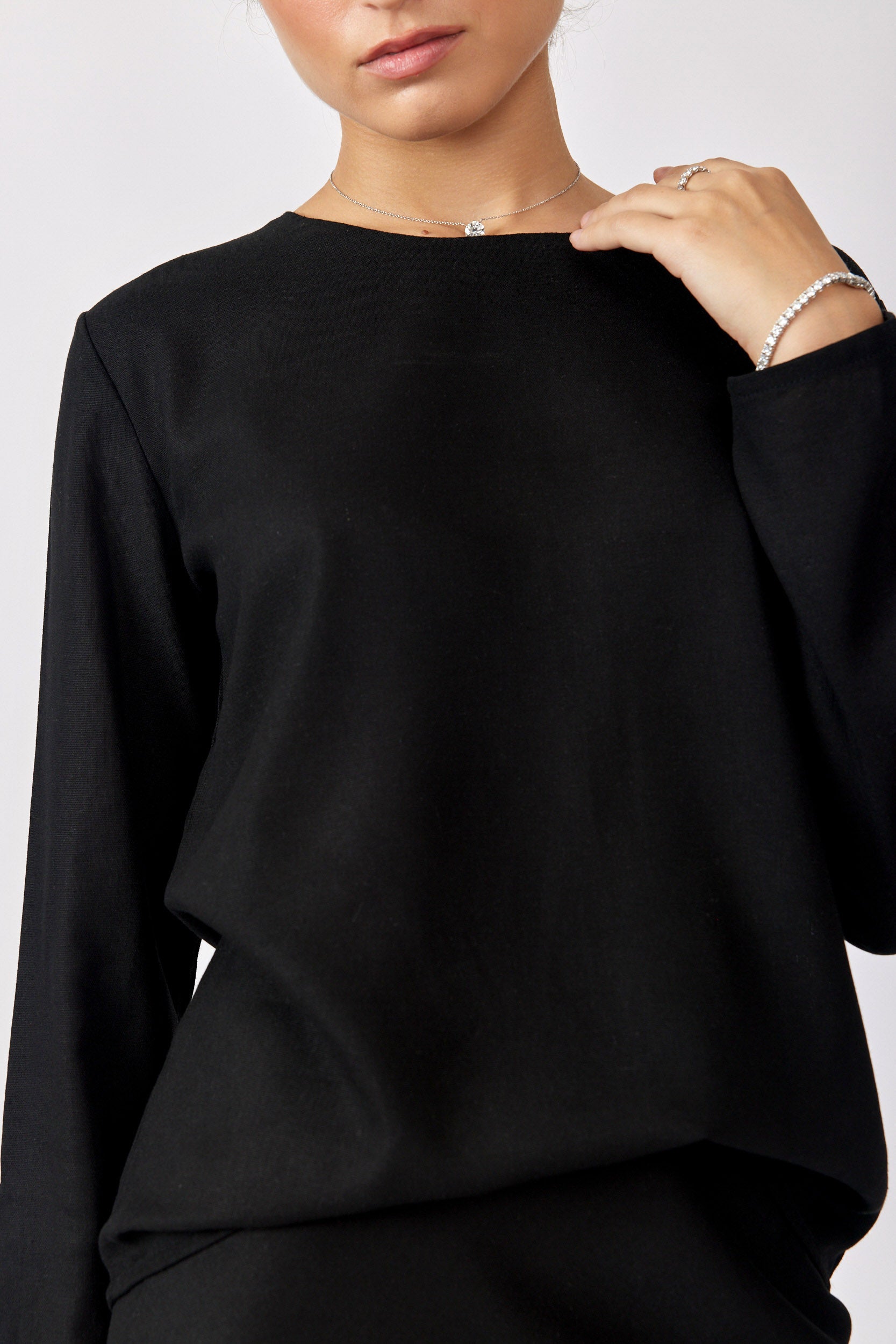 חולצת פשתן ניקי