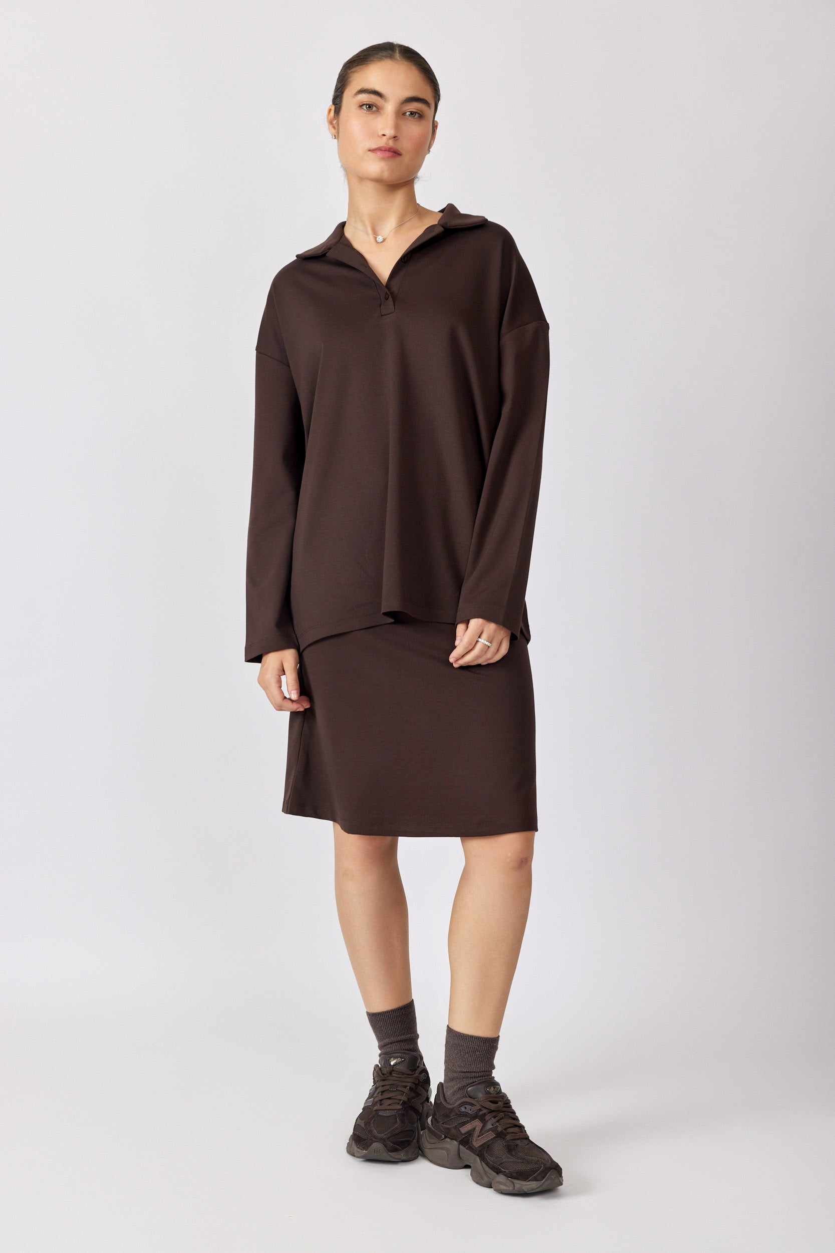 חצאית ג'רסי קצרה