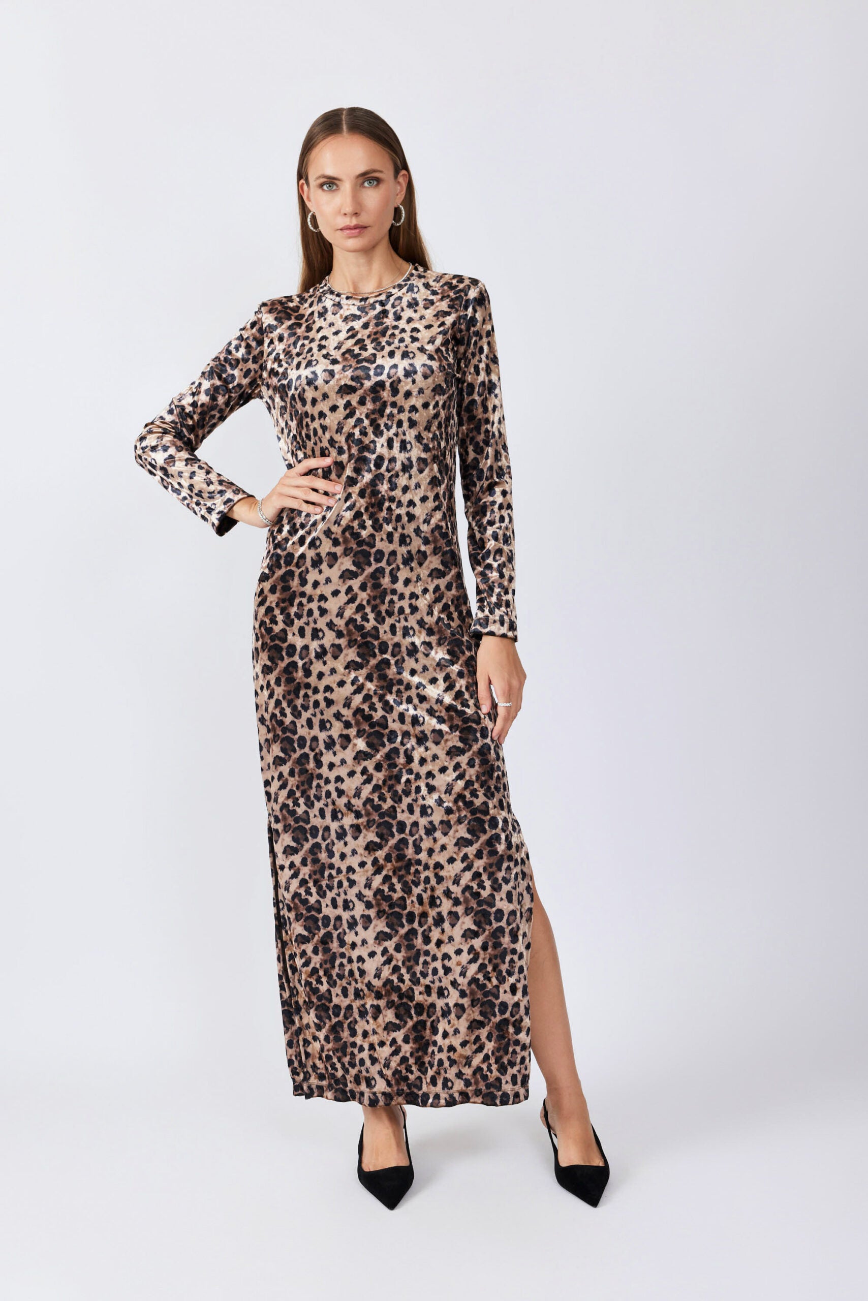 שמלת קטיפה מנומרת מקסי