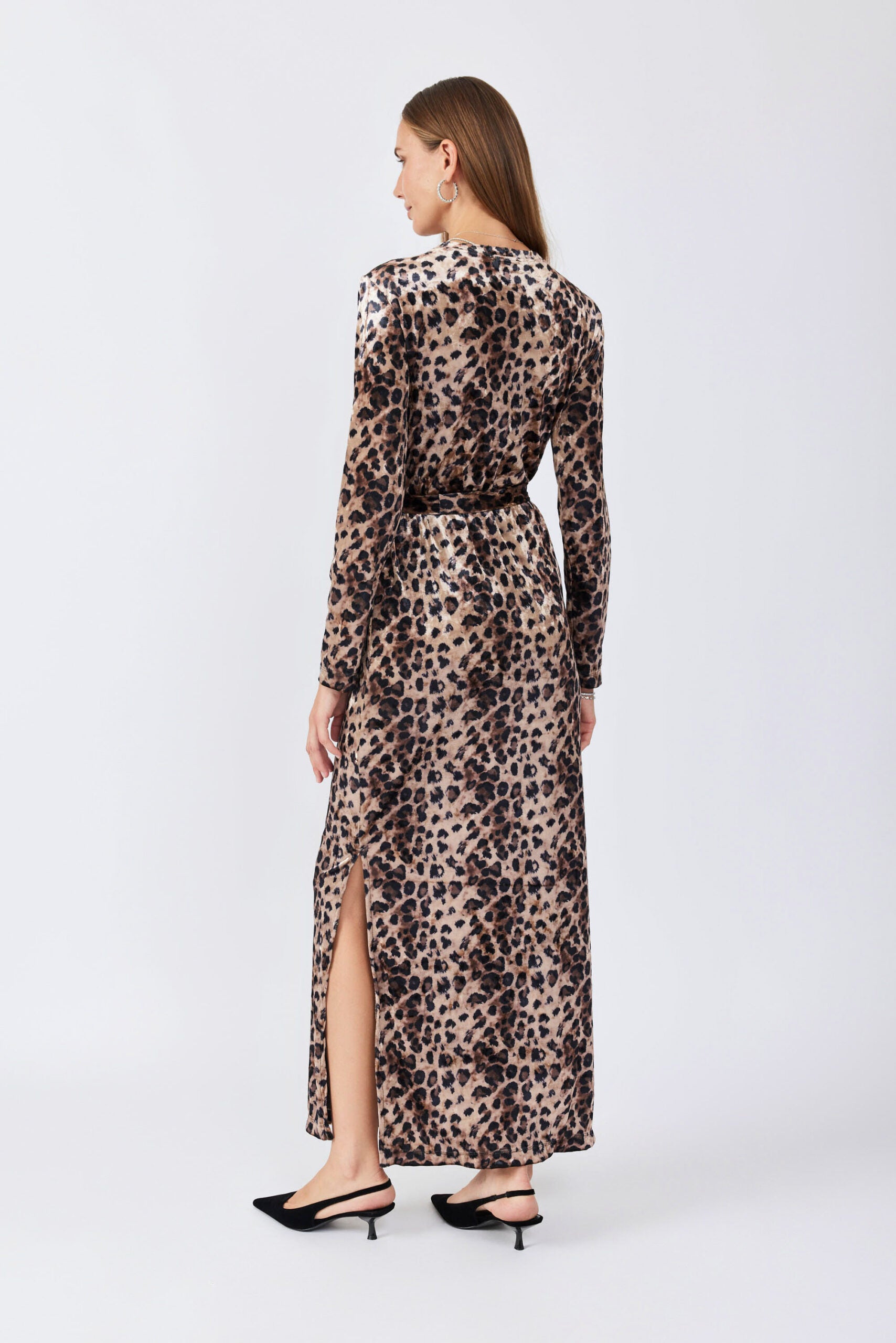 שמלת קטיפה מנומרת מקסי