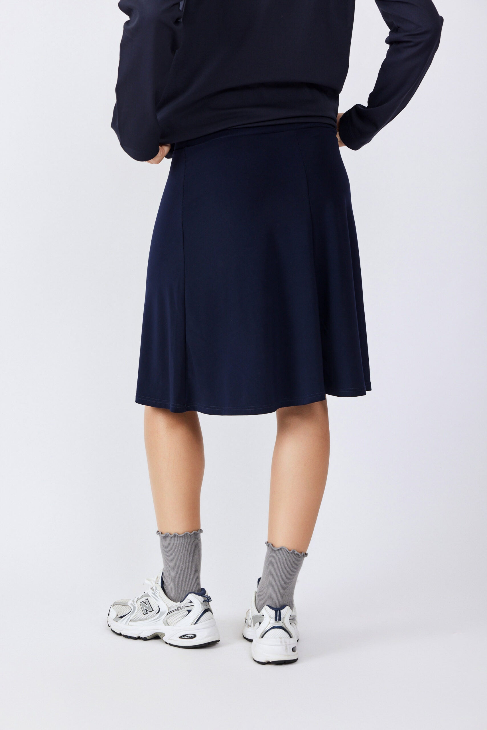 חצאית נאון קצרה גזרת A