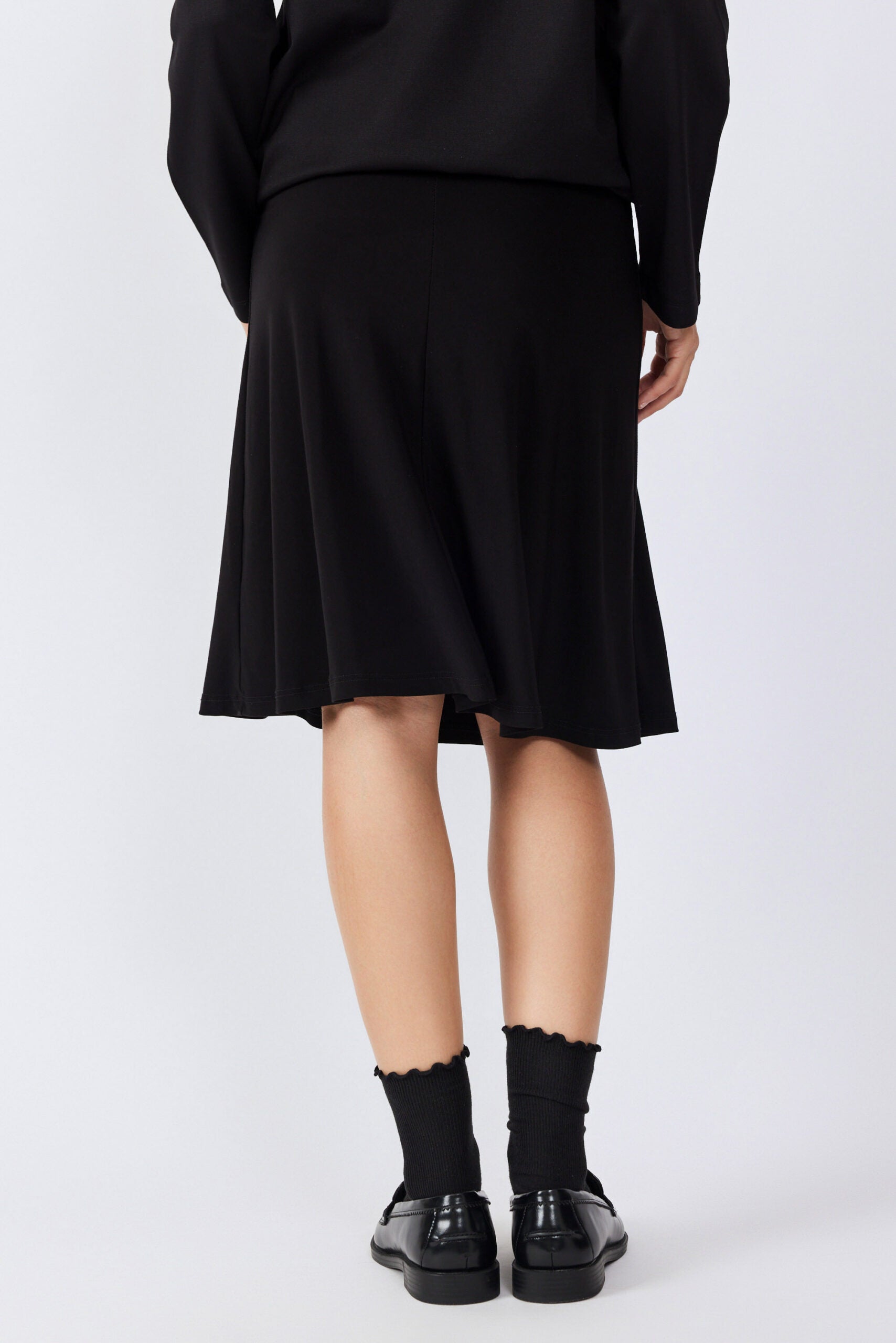 חצאית נאון קצרה גזרת A