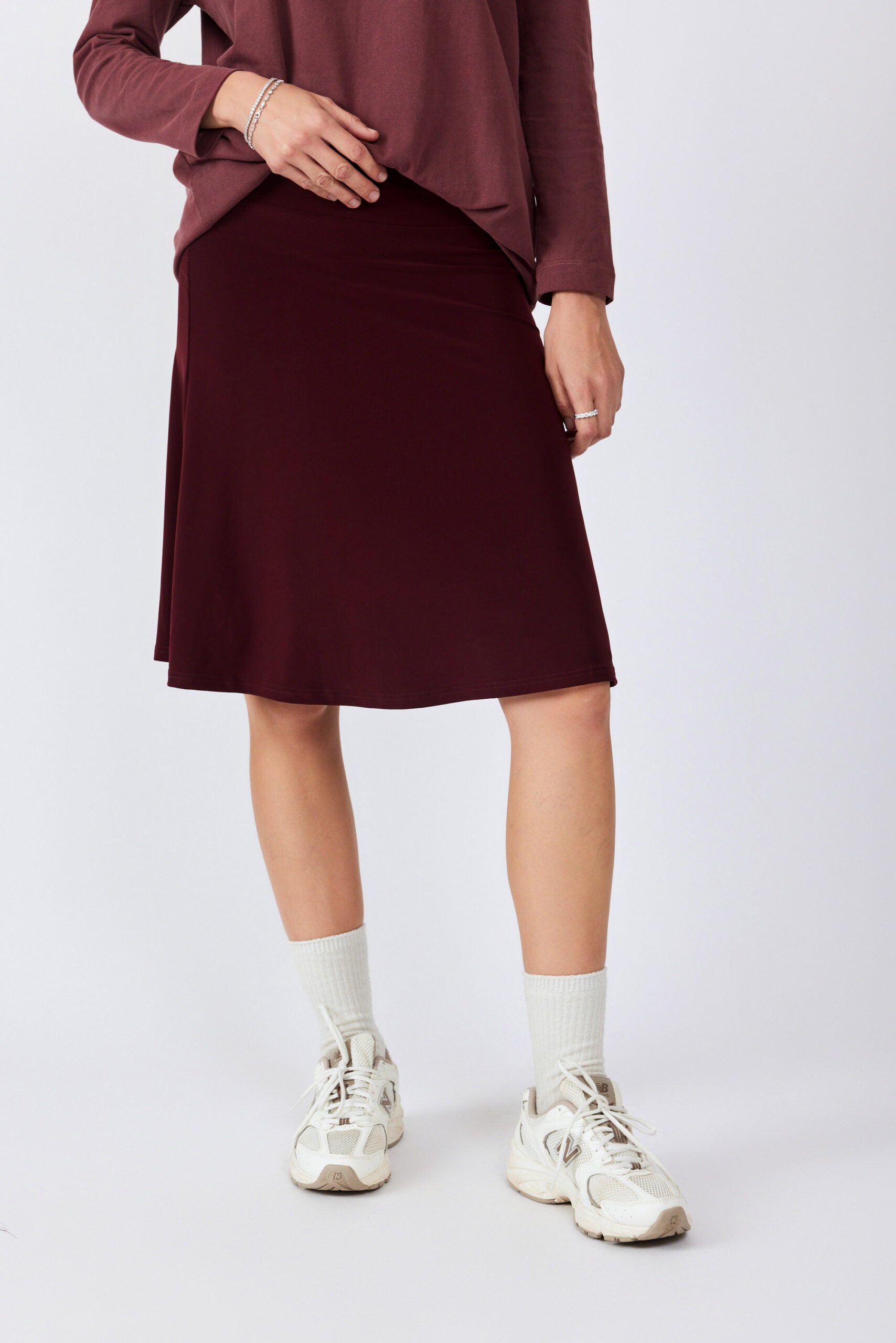 חצאית נאון קצרה גזרת A