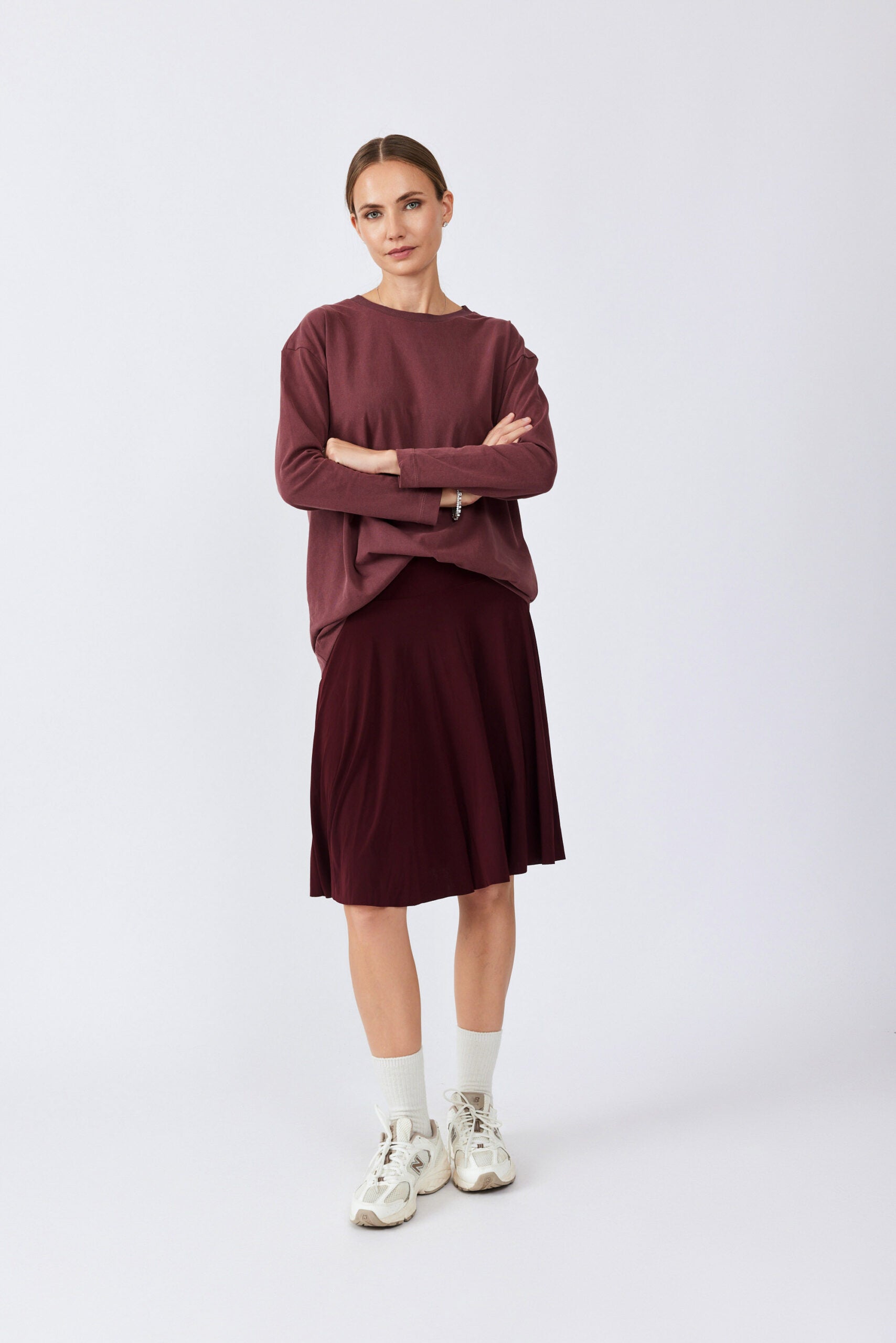 חצאית נאון קצרה גזרת קלוש