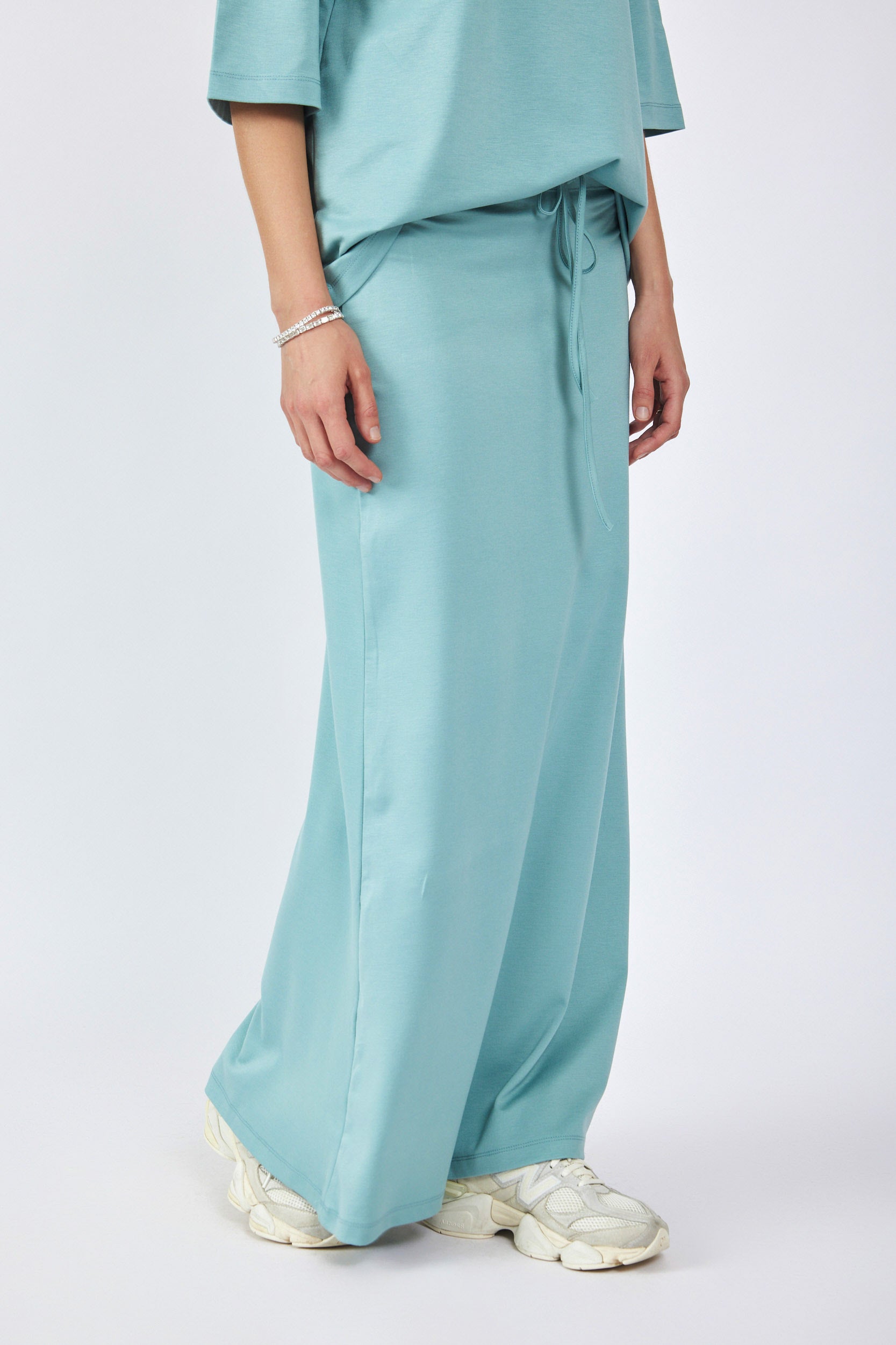 חצאית ג'רסי מקסי + שרוך