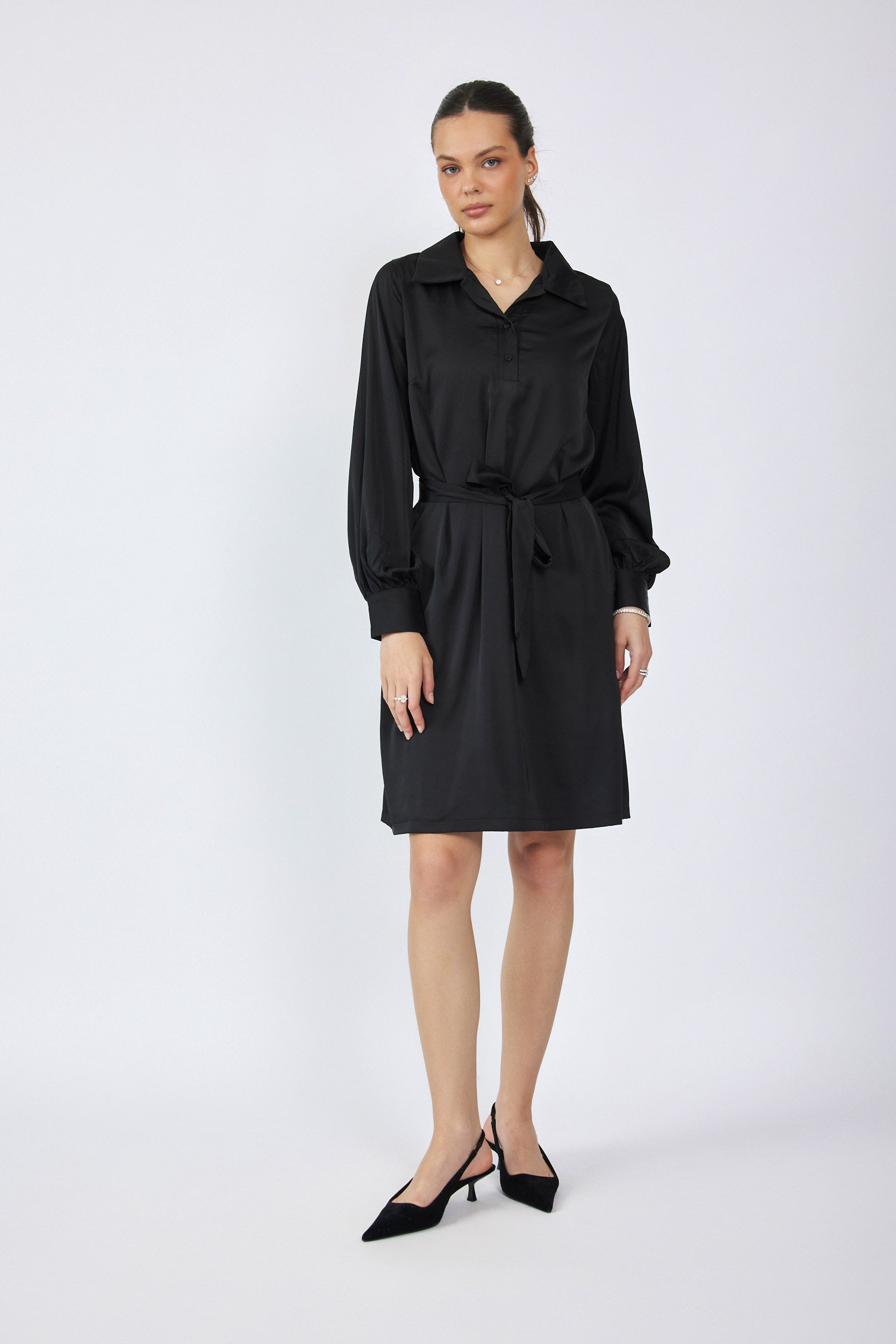 שמלת סאטן דמוי משי- פולו