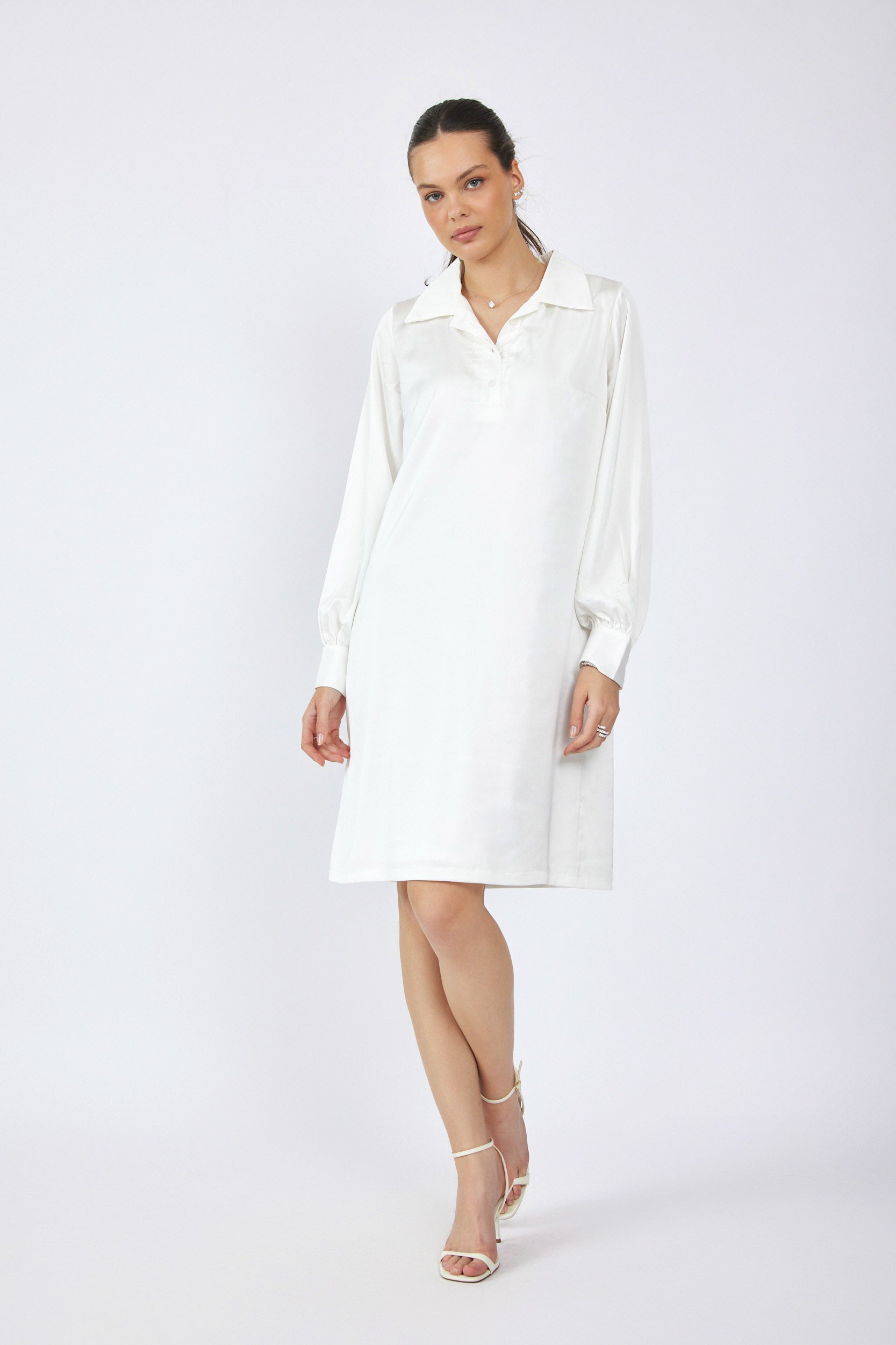 שמלת סאטן דמוי משי- פולו