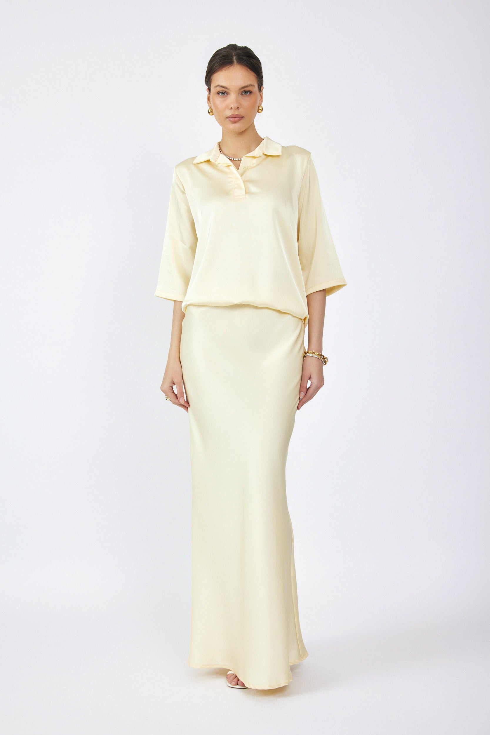 חצאית סאטן מקסי + שסע