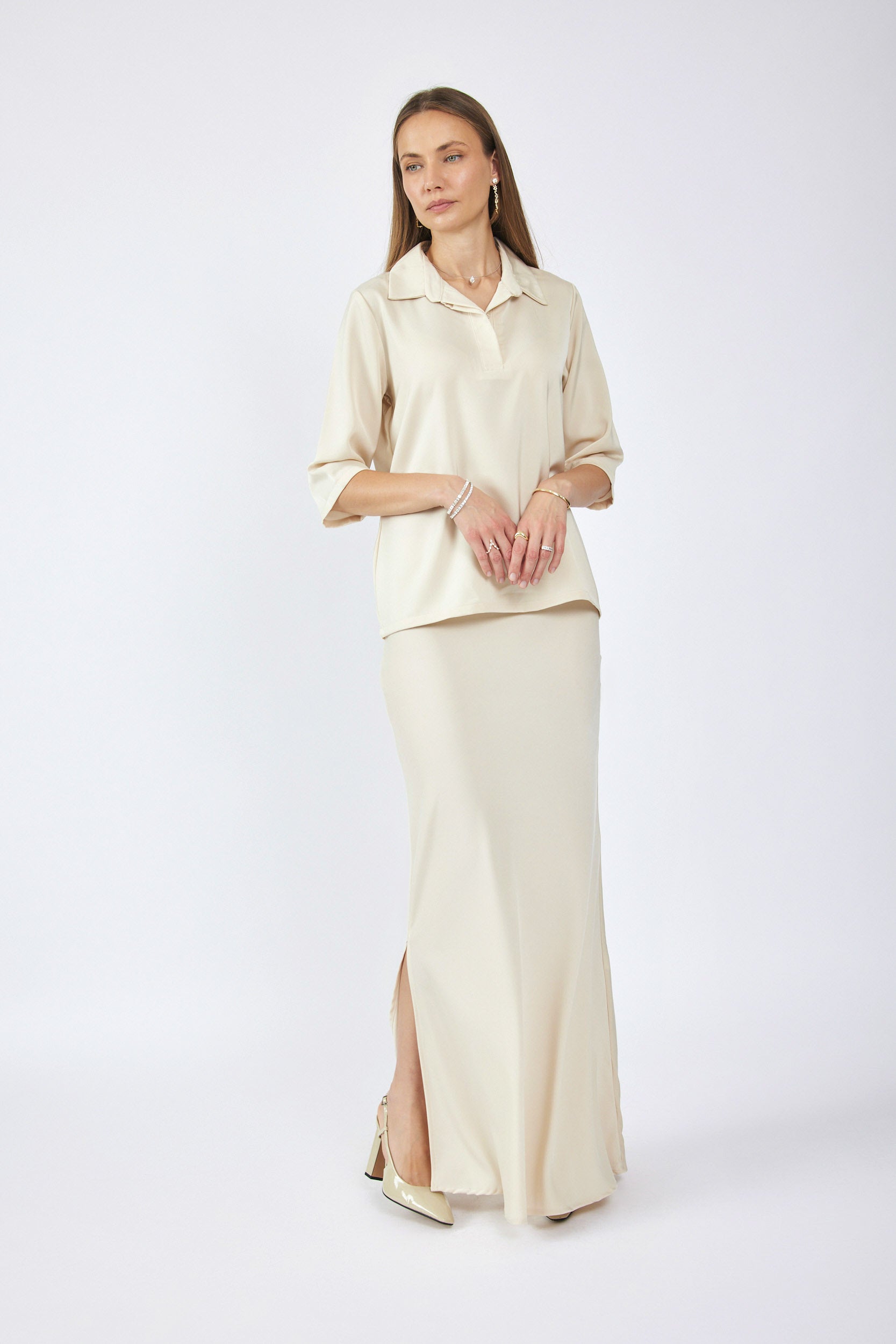 חצאית סאטן מקסי + שסע