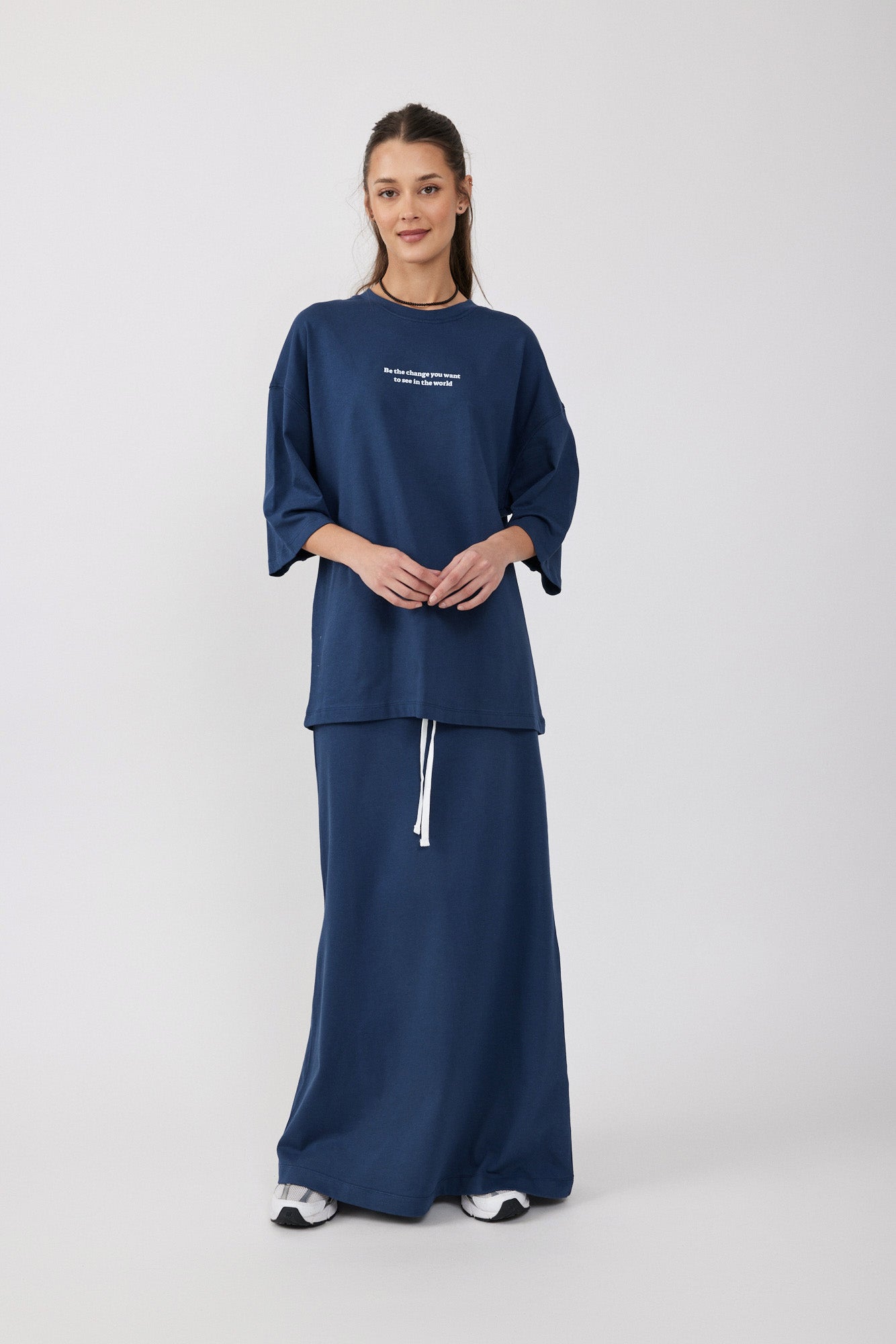 חצאית רוגבי מקסי שרוך לבן