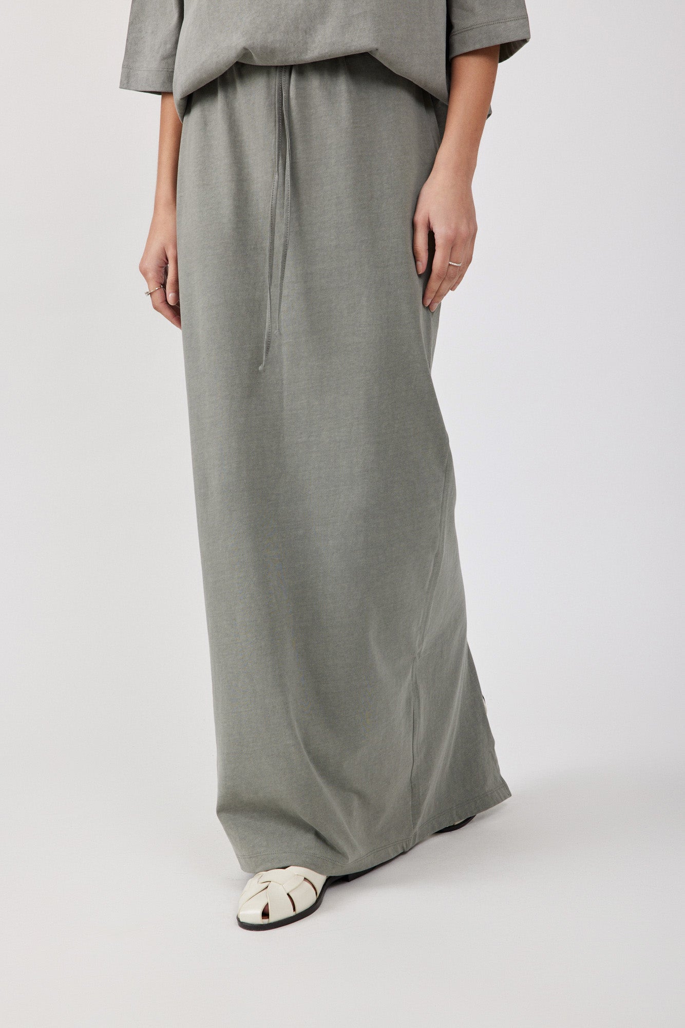 חצאית פיגמנט מקסי