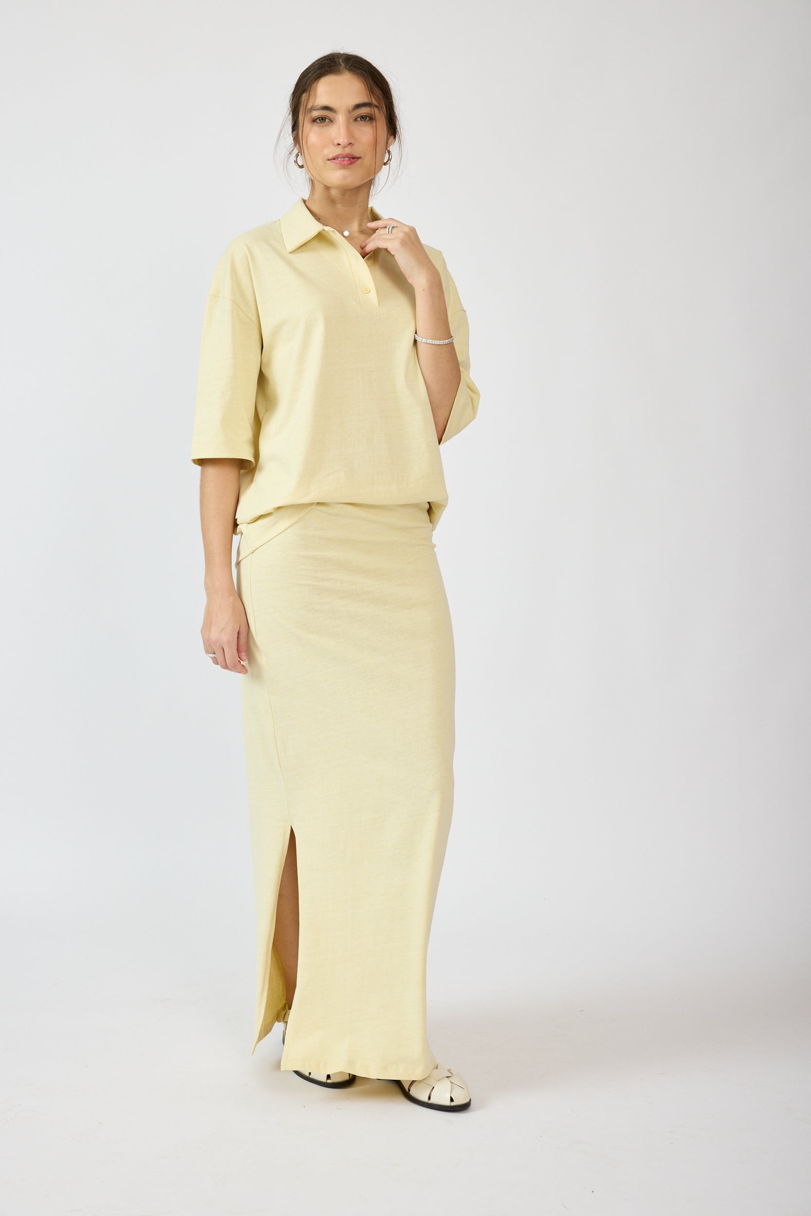 חצאית פיגמנט מקסי + שסע