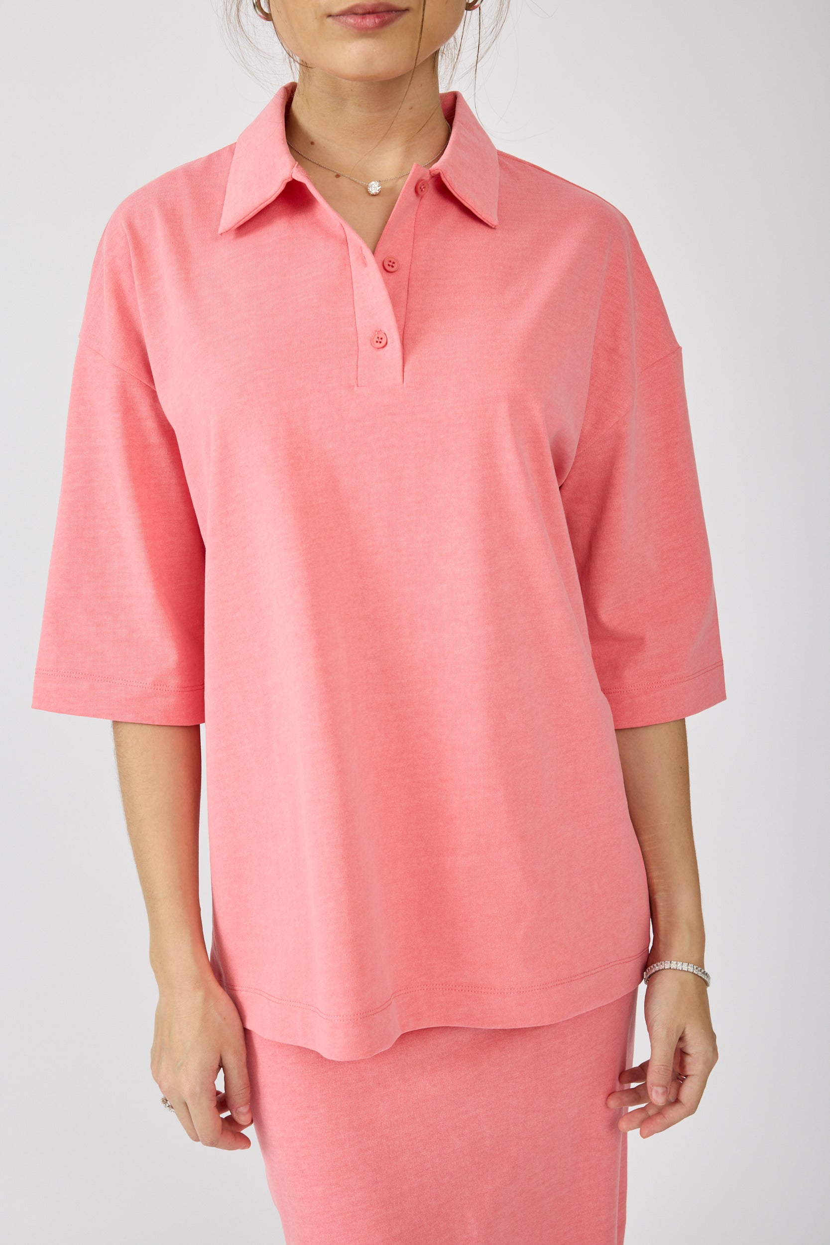 חולצת פולו פיגמנט שרוול 3/4