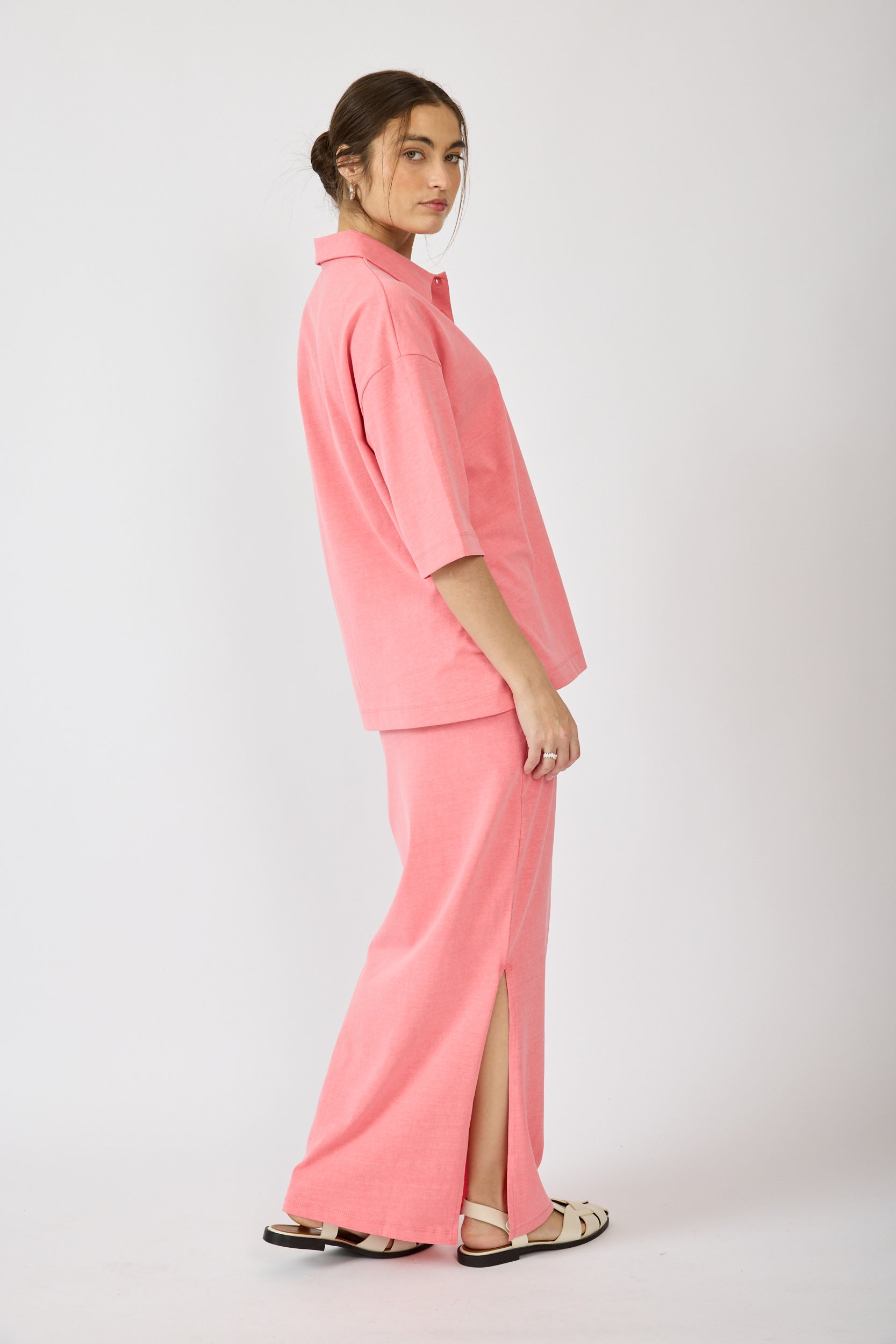 חצאית פיגמנט מקסי + שסע