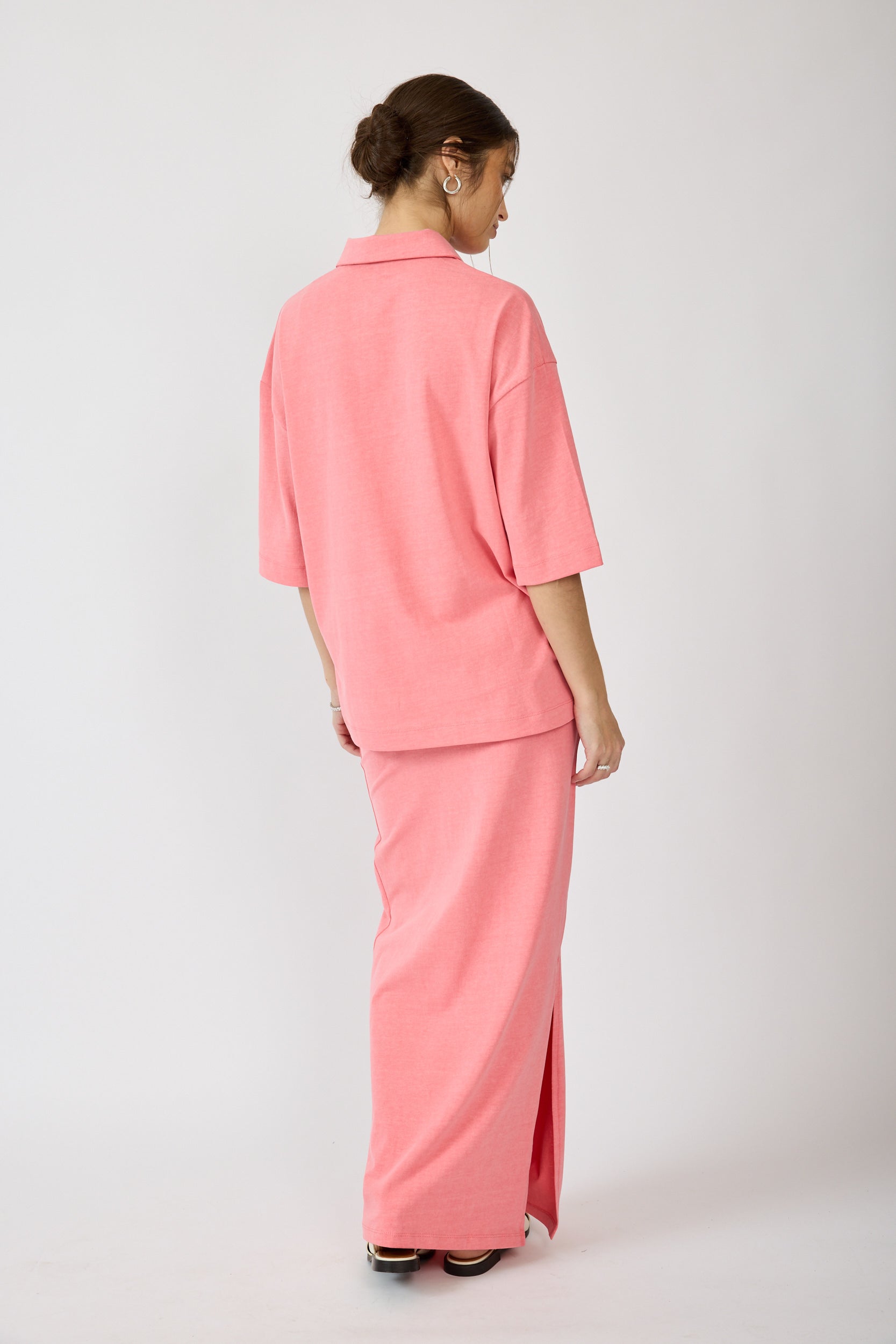 חצאית פיגמנט מקסי + שסע