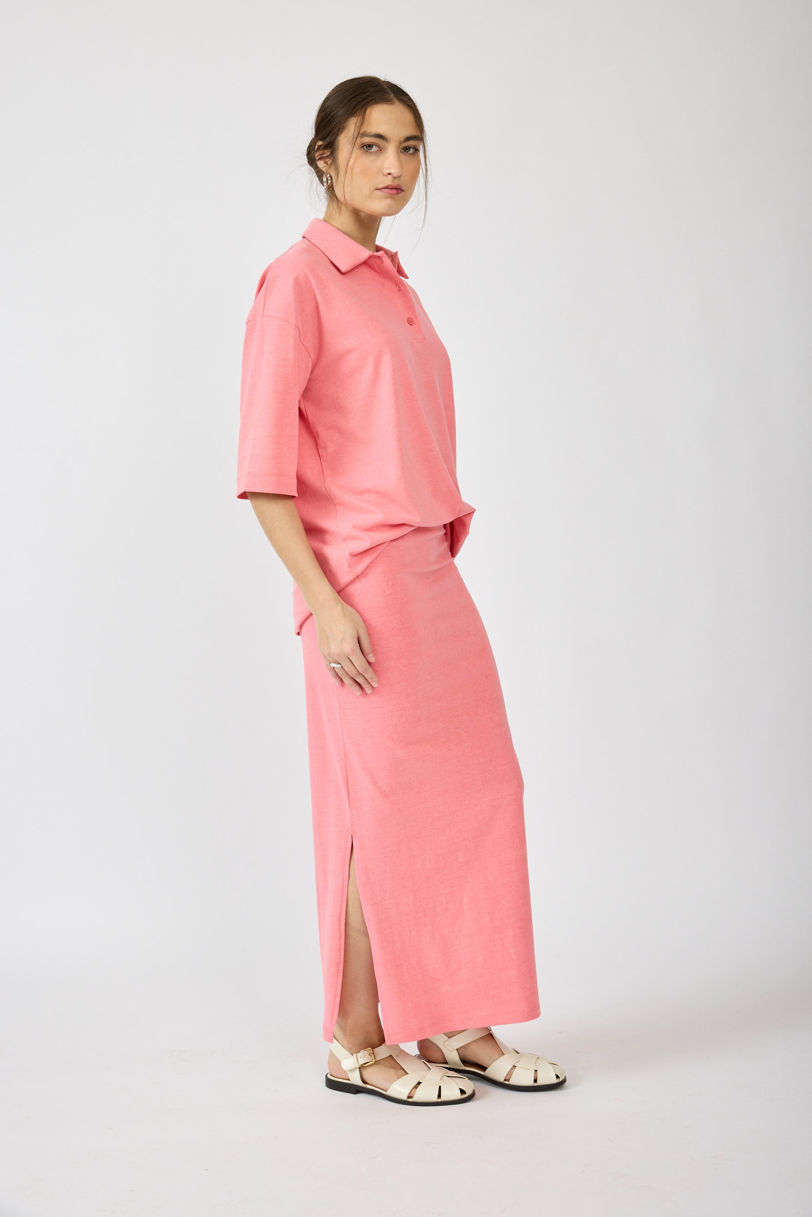 חצאית פיגמנט 3/4 + שסע