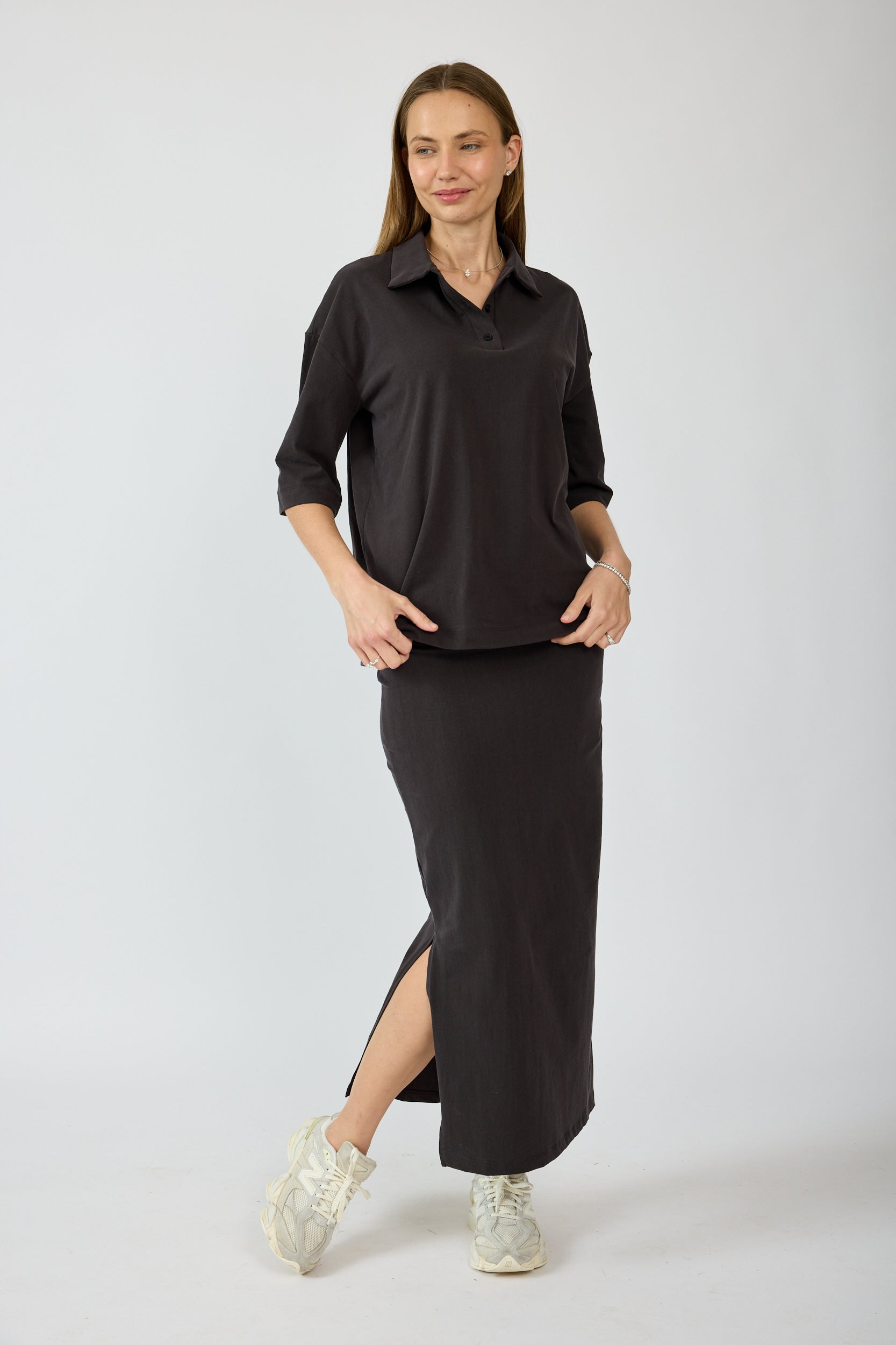 חצאית פיגמנט 3/4 + שסע