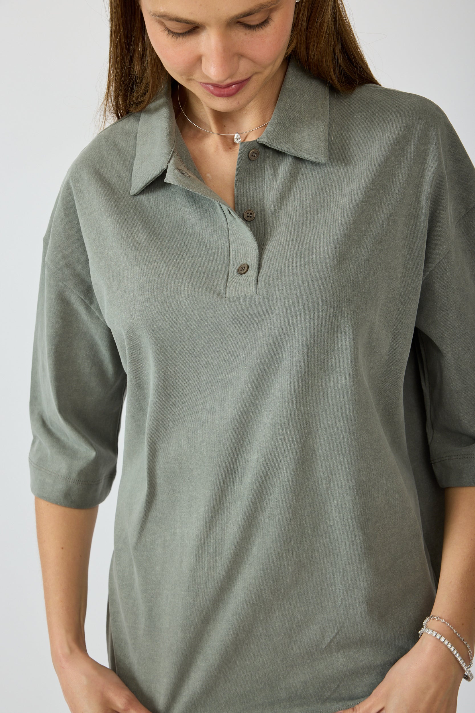 חולצת פולו פיגמנט שרוול 3/4