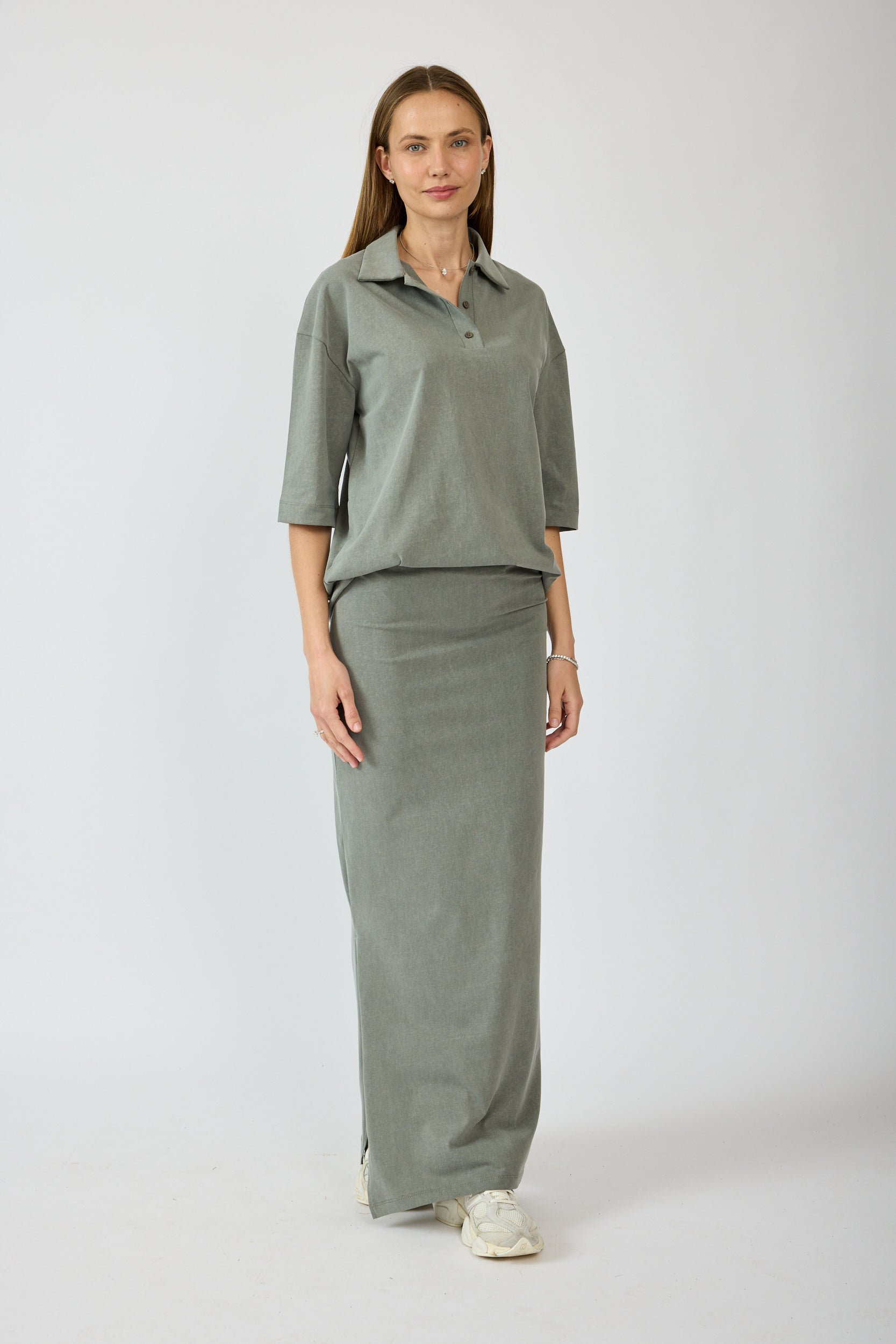 חצאית פיגמנט מקסי + שסע