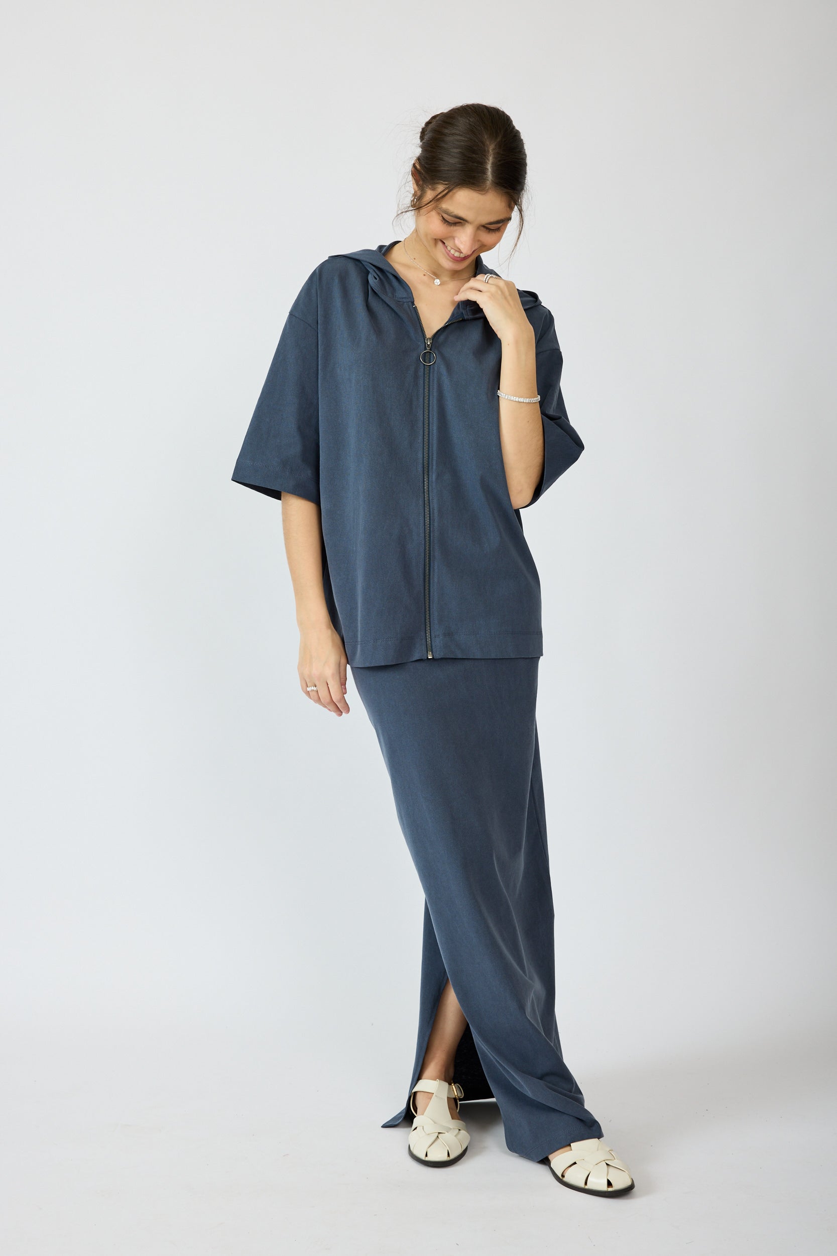 חולצת קפוצ'ון פיגמנט שרוול 3/4