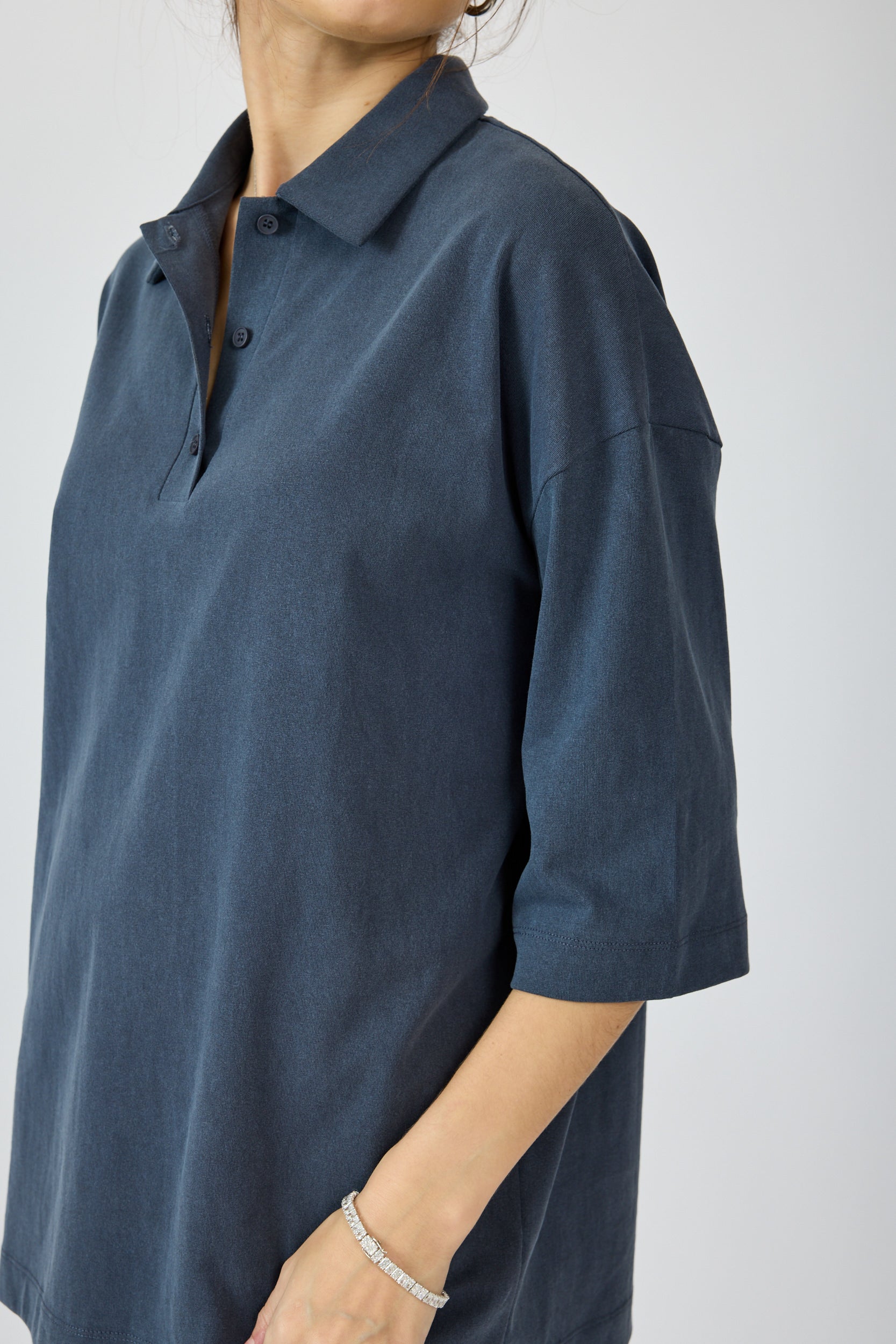 חולצת פולו פיגמנט שרוול 3/4