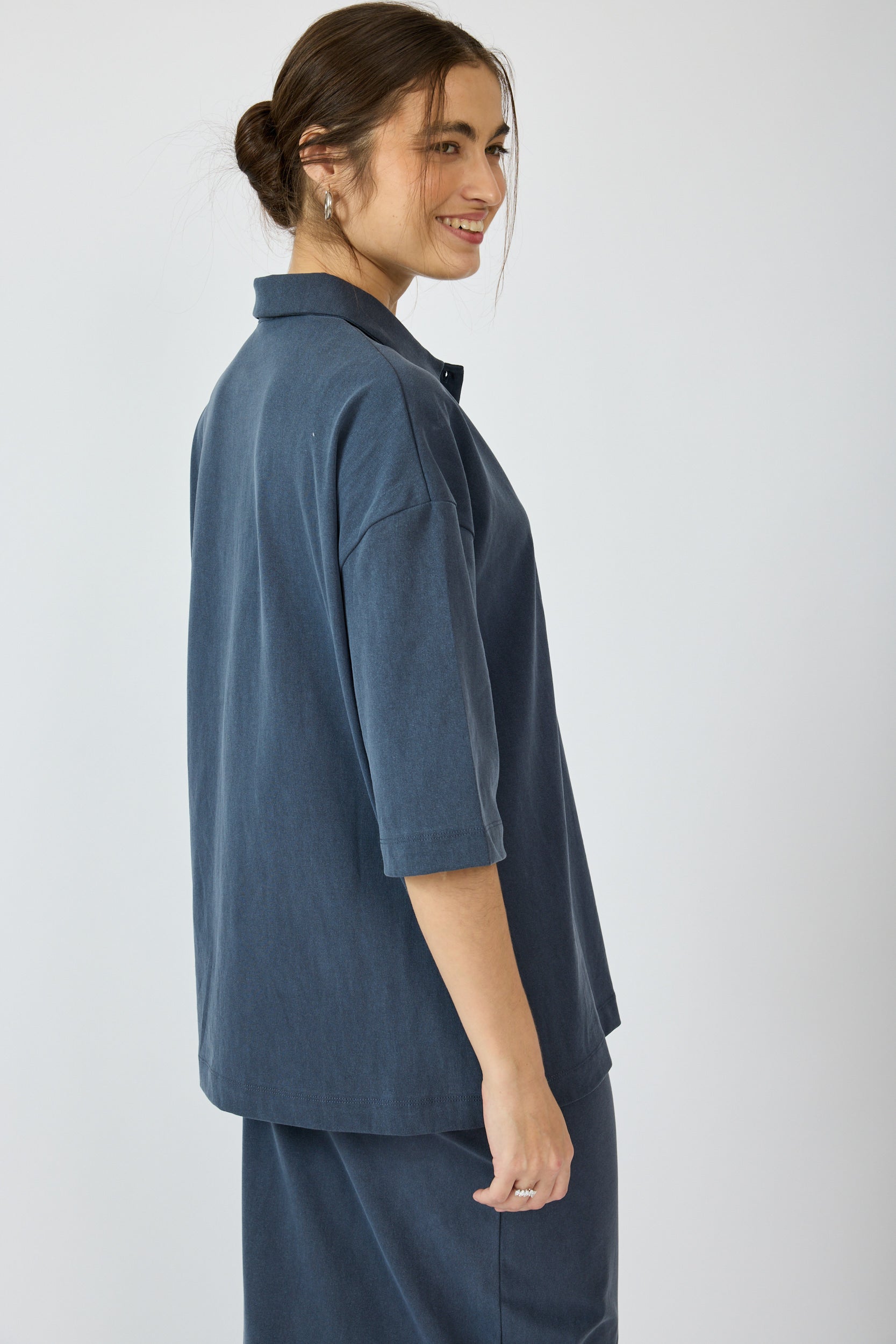 חולצת פולו פיגמנט שרוול 3/4