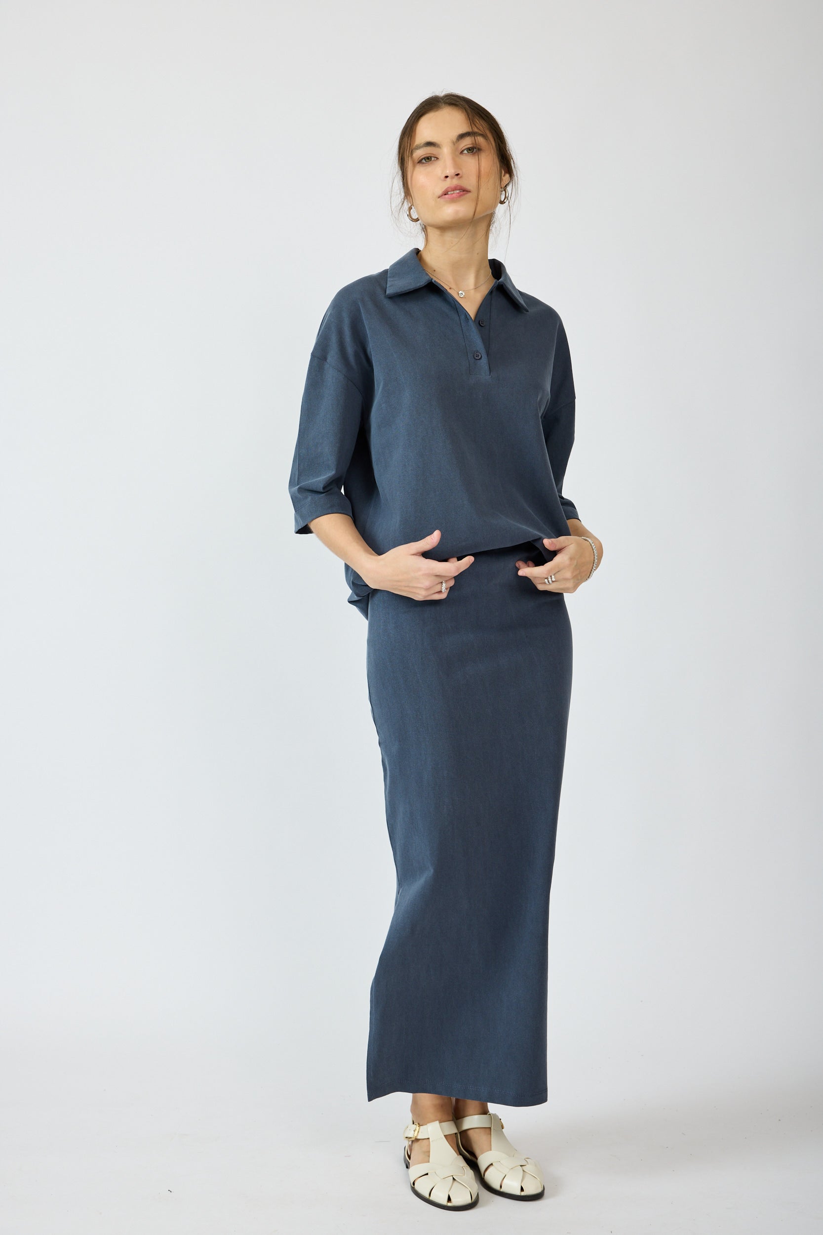 חצאית פיגמנט 3/4 + שסע